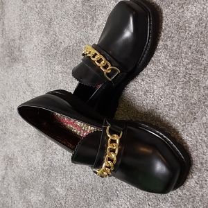 Never worn! Women's Loafers